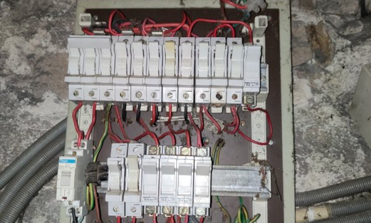 Remplacement tableau électrique Morancé